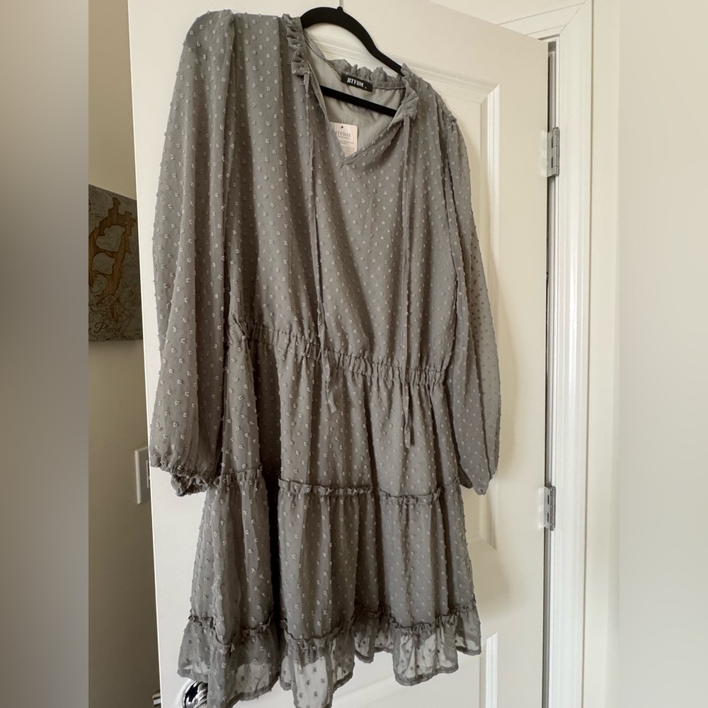 Dot Green Ruffle Women’s Dress
